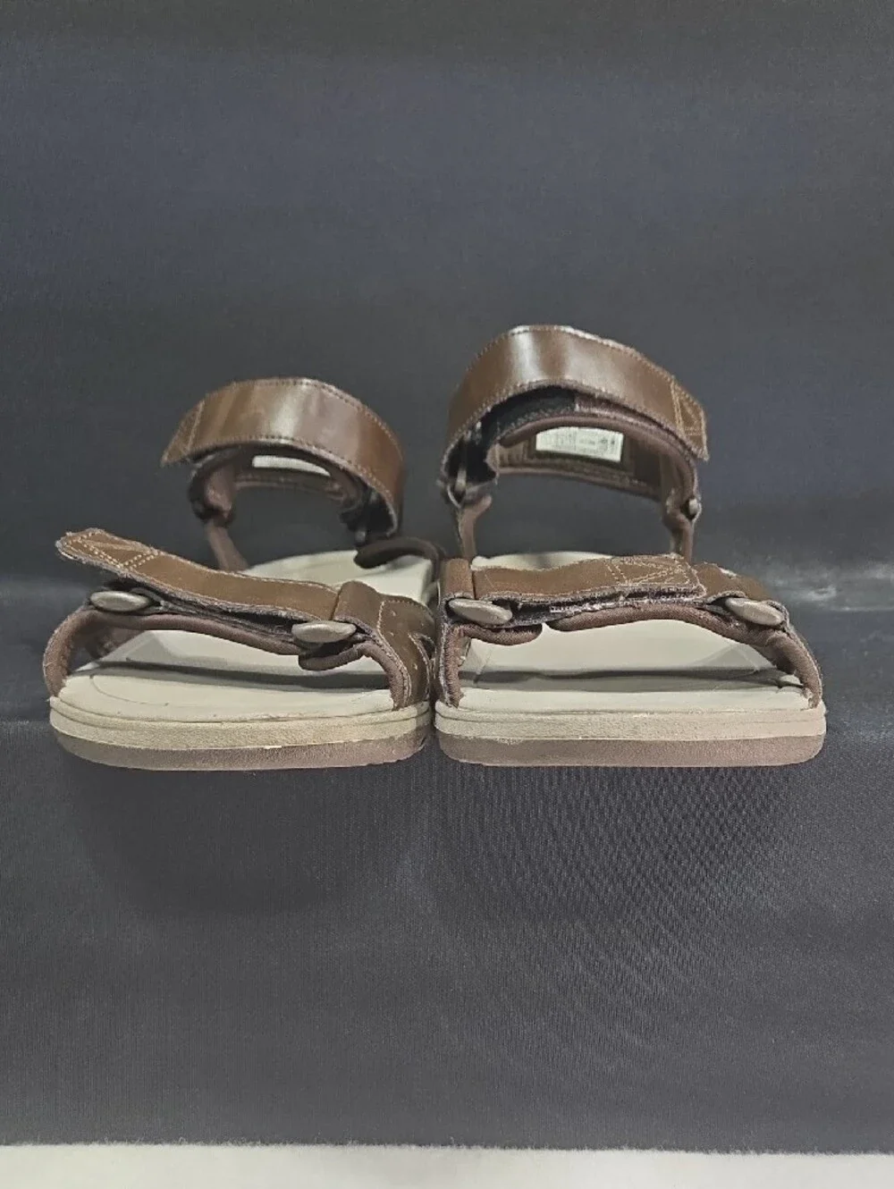 Vionic Canoe Leo Backstrap Sandal in Brown Leather